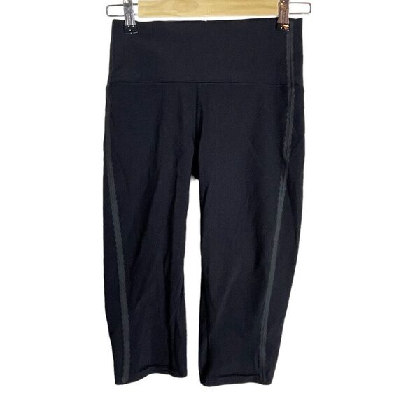 Lululemon Women's Size 6 Black‎ High Waist Cropped Tummy Control Legging - Picture 1 of 6